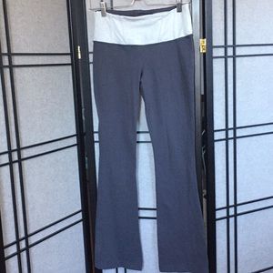Lululemon Tadasana Demi flare pant